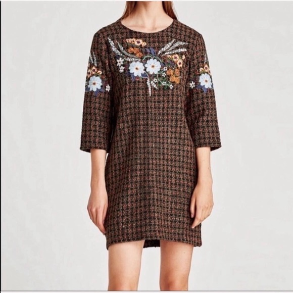 Zara Dresses & Skirts - Zara Tweed Floral Embroidered Shift Dress